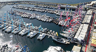 Son model tekneler Bosphorus Boat Show'da görücüye çıktı