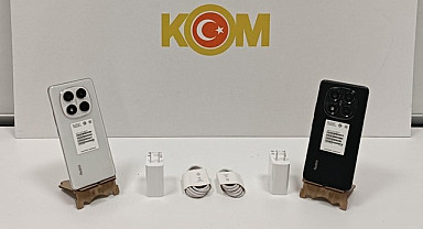 Samsun'da kaçak cep telefonu yakalandı