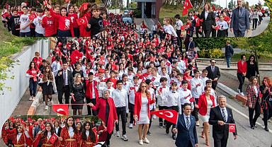Samsun'da OMÜ Vakfı Koleji'nde Cumhuriyet Coşkusu