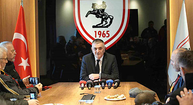SAMSUNSPOR BASIN SÖZCÜSÜ SUAT ÇAKIR: STERLİNG TRANSFERİ OLUMSUZ SONUÇLANDI