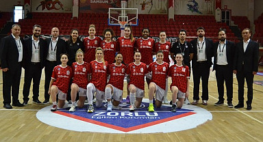 SAMSUN'DA NEFES KESEN MÜCADELE SAMSUN BASKETBOL EVİNDE GÜLDÜ