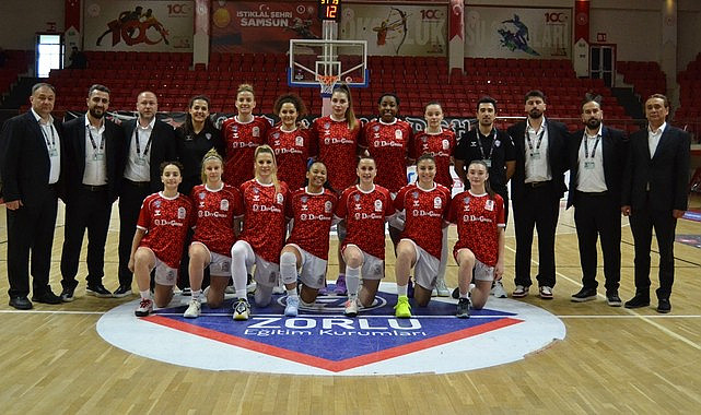 SAMSUN'DA NEFES KESEN MÜCADELE SAMSUN BASKETBOL EVİNDE GÜLDÜ