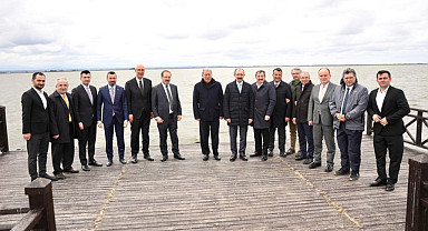 TBMM MİLLİ SAVUNMA KOMİSYONU BAŞKANI HULUSİ AKAR, KIZILIRMAK DELTASI KUŞ CENNETİ’Nİ GEZDİ