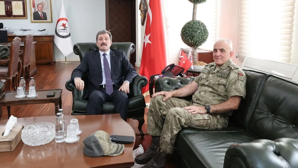 Davut Ala’dan Samsun Valisi Orhan Tavlı’ya Veda Ziyareti
