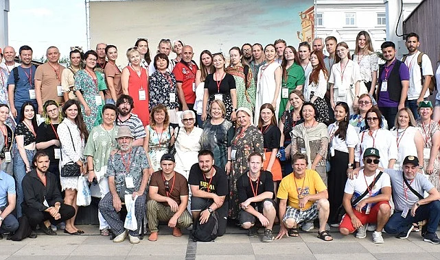 Uluslararası Bashnya Çağdaş Sanat Sempozyumuna Türk gençleri damga vurdu