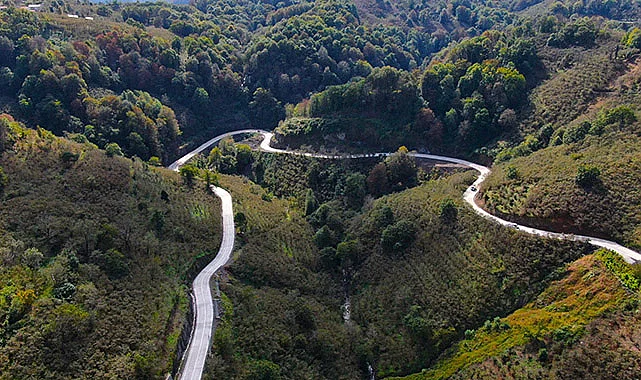 Salıpazarı Karaman Çiçekli grup yolu beton yola kavuştu