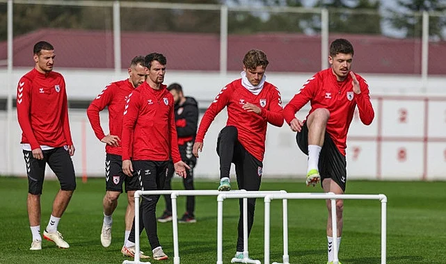 Samsunspor Beşiktaş maçına sıkı hazırlanıyor