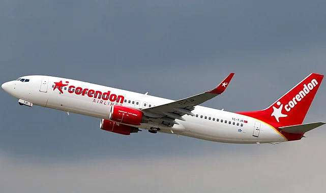 Corendon Havayolları’ndan inişinde lastiklerin patlaması açıklaması