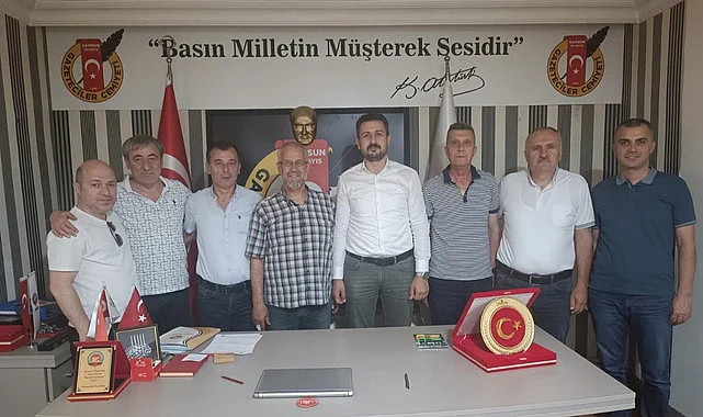 Baylan'dan 19 Mayıs Gazeteciler Cemiyeti'ne hayırlı olsun ziyareti