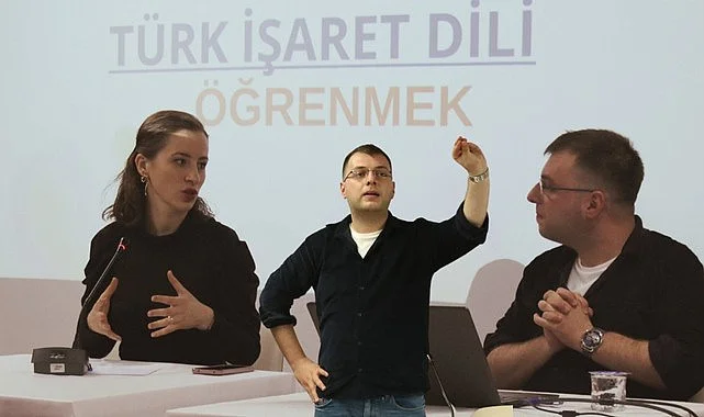 Atakum Belediyesinden işitme engelli bireylerin sorunlarına farkındalık etkinliği