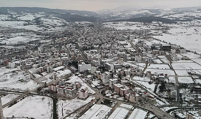 Samsun'da Kavak İlçesi'nde Okullara Kar Tatili!