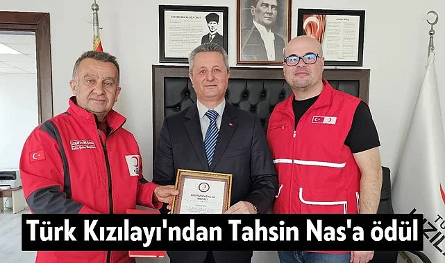 Türk Kızılayı'ndan Tahsin Nas'a ödül