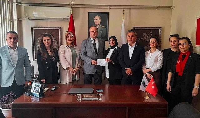 BAŞKAN GÜNGÖR BAĞ: ANNELER GÜNÜNDE ANLAMLI BAĞIŞTA BULUNDUK