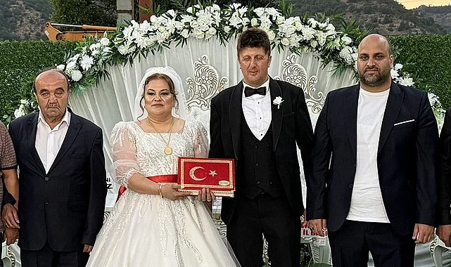 Sezai Uzunoğlu ve Hacer Yazıcıoğlu dünya evine girdi