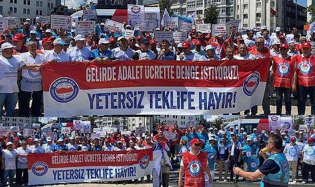 Memur-Sen Samsun’da Meydanda: Yetersiz Teklife Hayır!