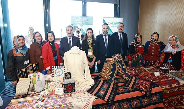SAMSUN’DA 600 YILLIK BELLEME GELENEĞİ VE TAHTAKÖPRÜ KİLİMİ DOKUMACILIĞI YAŞATILIYOR