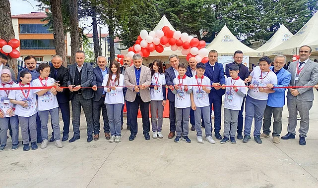 TERME’DE BİLİM COŞKUSU: ÖĞRENCİLER PROJELERİNİ SERGİLEDİ