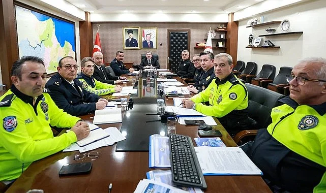 SAMSUN’DA KIŞ LASTİĞİ UYARISI: GÜVENLİ SEYAHAT İÇİN ÖNLEM ZAMANI