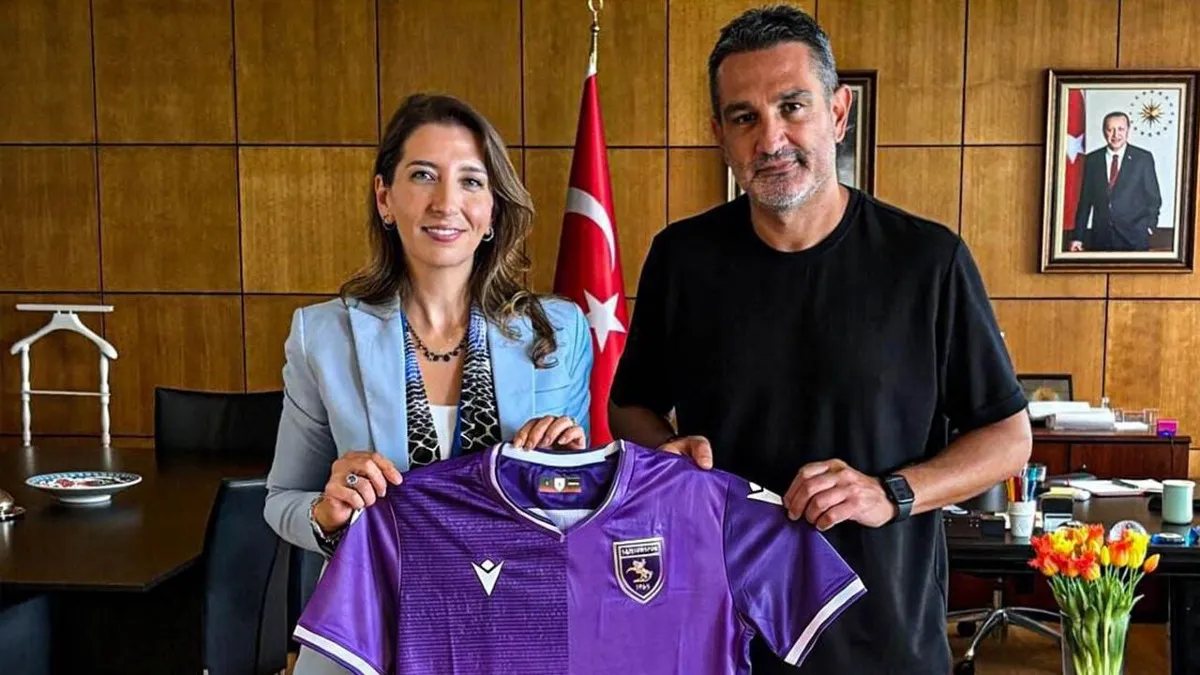 SAMSUNSPOR'DAN ROTTERDAM BAŞKONSOLOSU'NA ZİYARET